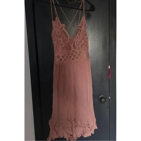 Free People One Adella Slip - Picture 4 of 6